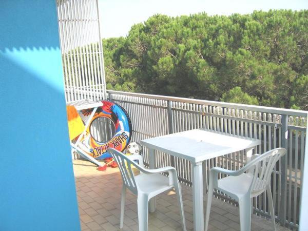 Condominio Simma 2 Bibione Esterno foto