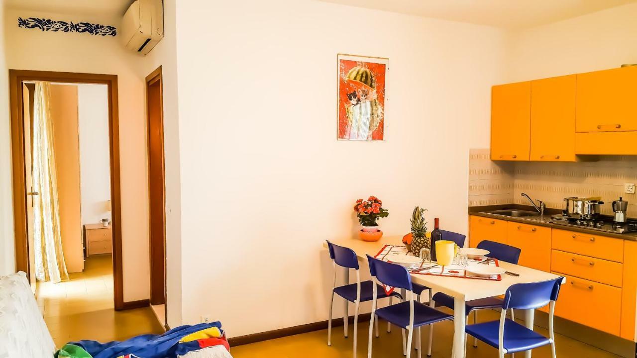 Condominio Simma 2 Bibione Esterno foto