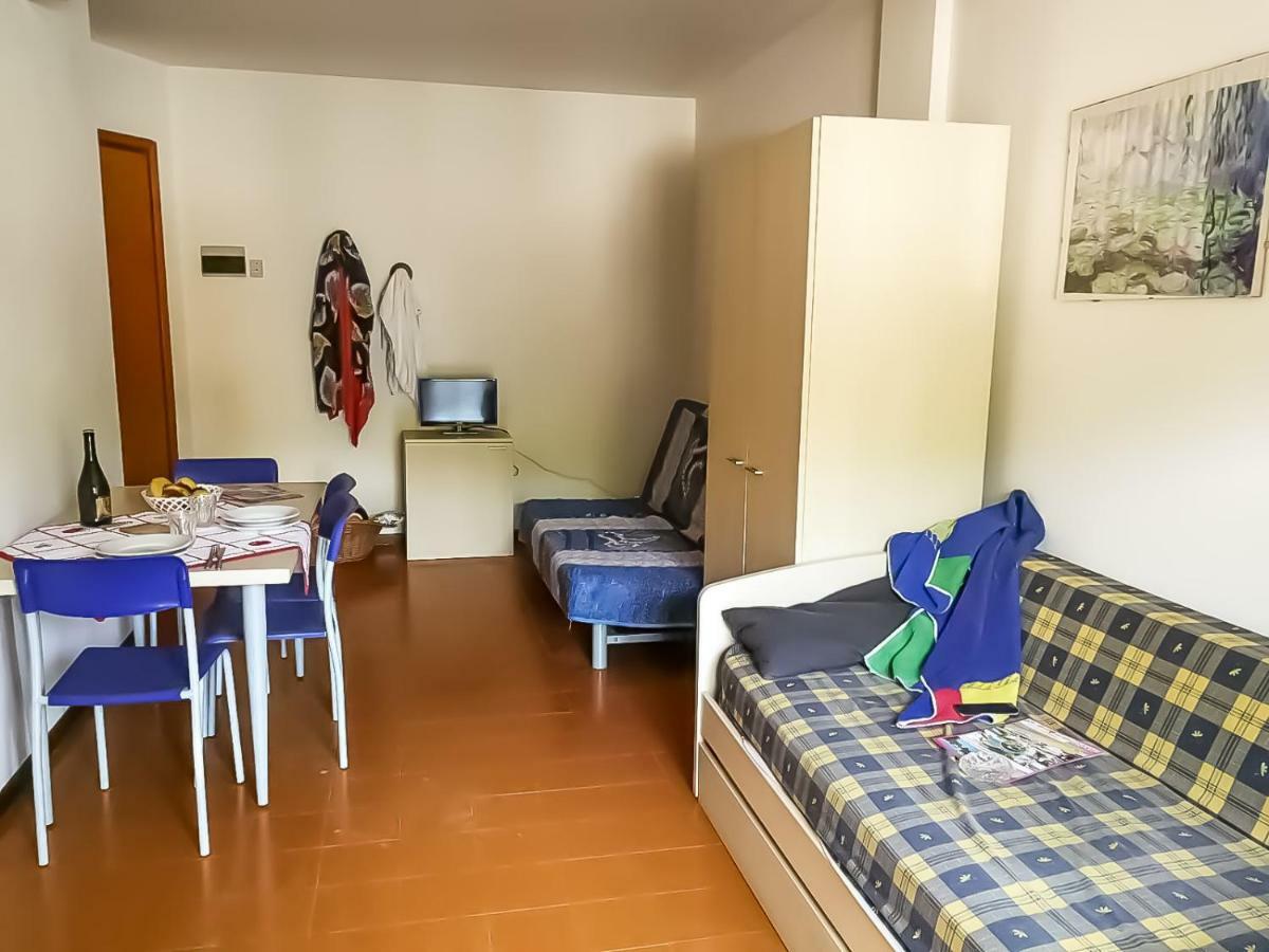 Condominio Simma 2 Bibione Esterno foto