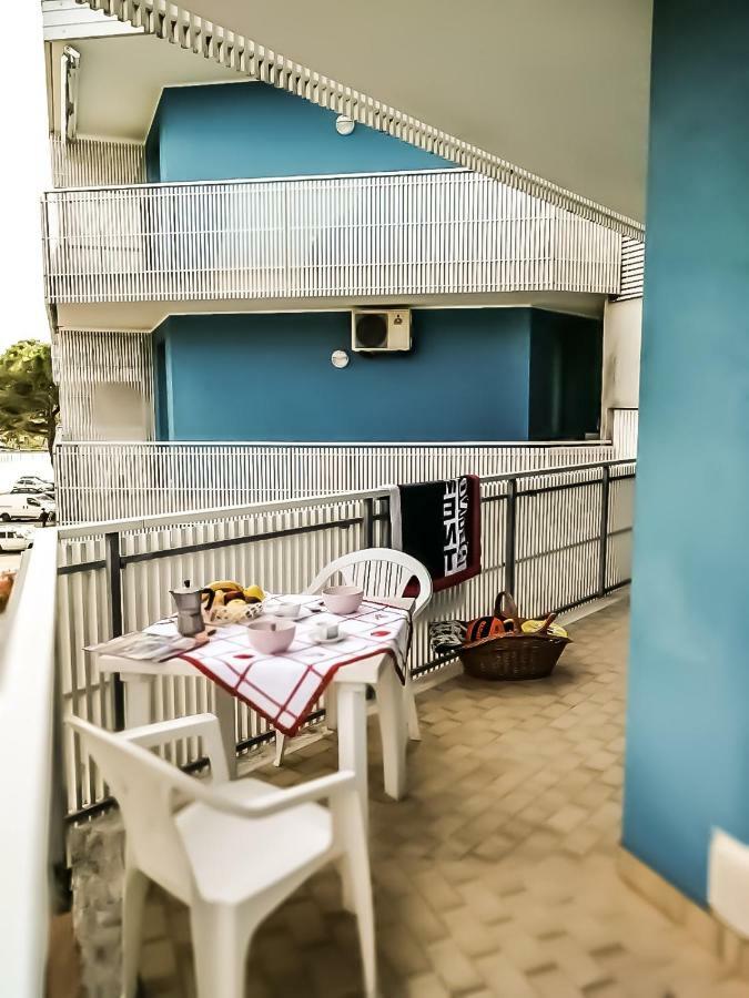 Condominio Simma 2 Bibione Esterno foto
